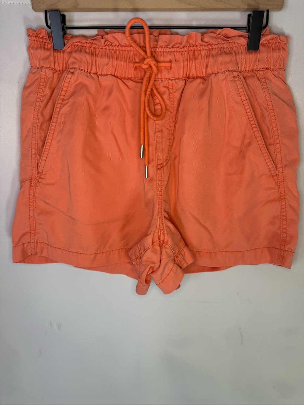 LOFT - Coral Drawstring Ruffled Waistband Casual Shorts - Size S